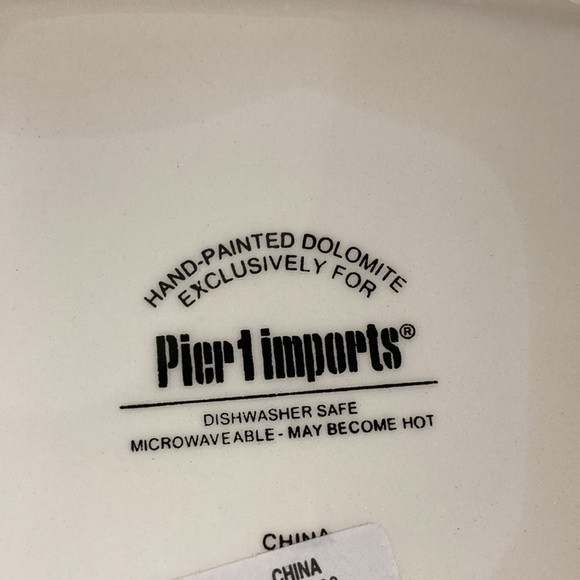 Pier 1 Easter Bunny Rabbit Hand Painted Dolomite Cookie Treats Plate Daisies - Picture 4 of 7